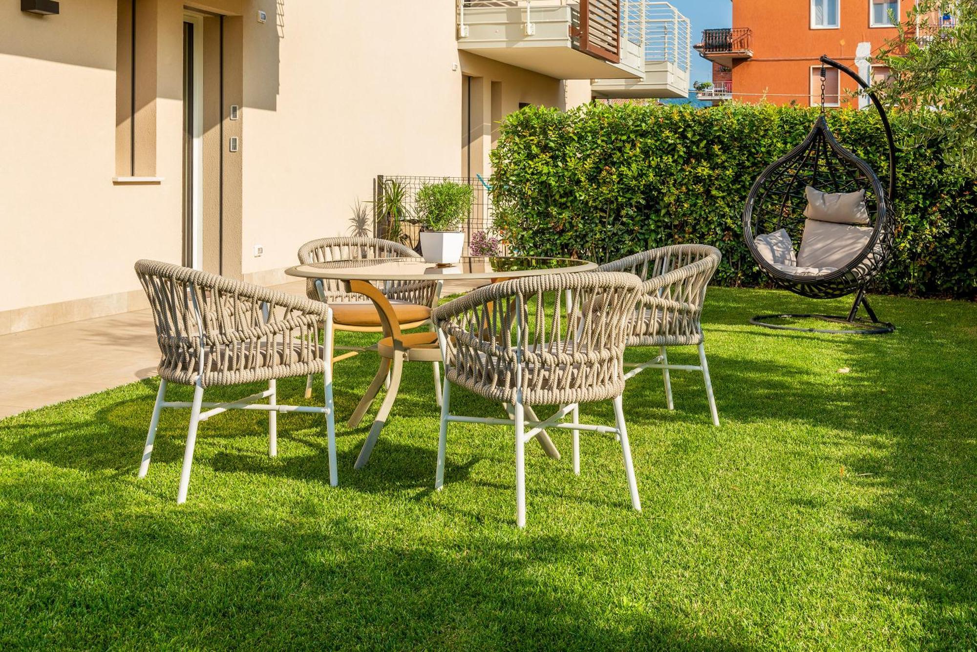 Lifestyle Apartments Dante Bardolino Exterior foto