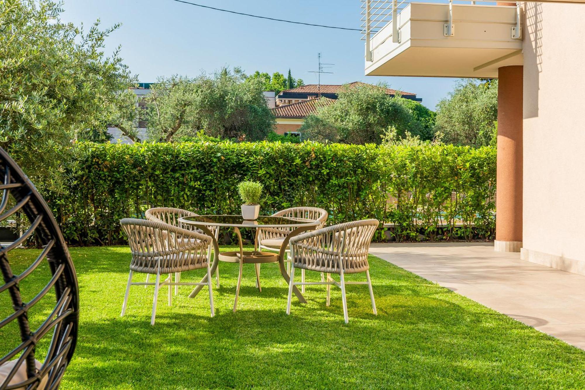 Lifestyle Apartments Dante Bardolino Exterior foto